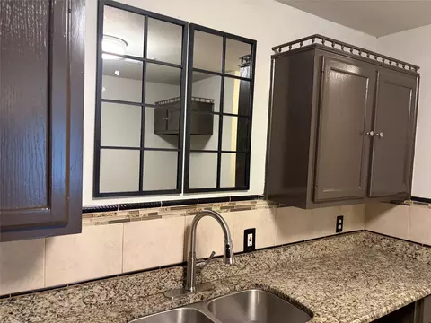 Kitchen - 2025 Lyle Ave, Waco, TX 76708 photo 1 of 6