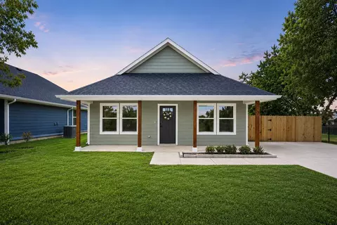 212 W Madison St, Hillsboro, TX 76645