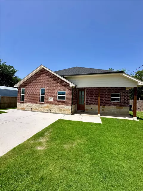 2312 Morgan St, Greenville, TX 75401