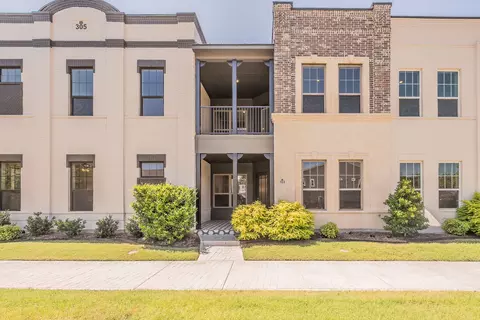305 Sunset Ln #103, Fort Worth, TX 76114