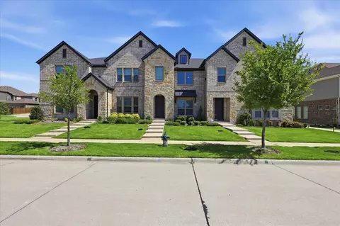 2537 Buttonbush Ln, Garland, TX 75042