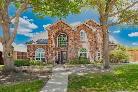 3915 Compton Dr, Richardson, TX 75082
