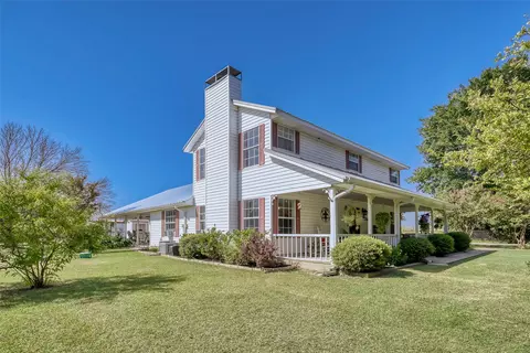 Exterior - 626 Epps Rd, Palmer, TX 75152 photo 2 of 5