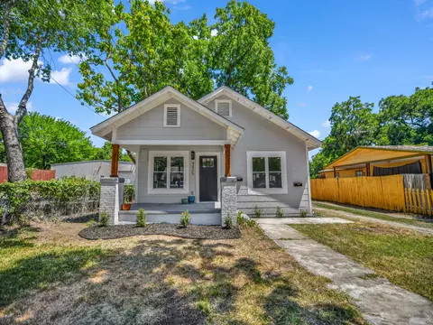 4805 Parrish Rd, Haltom City, TX 76117