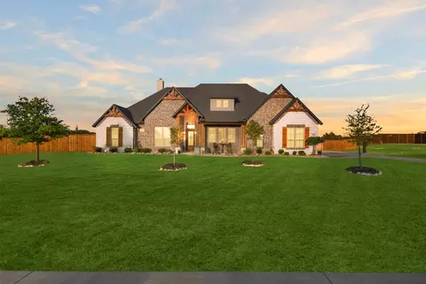 161 Adkins Trl, Waxahachie, TX 75167