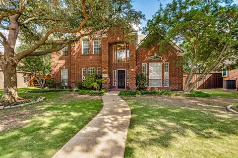 6040 Fieldstone Dr, Dallas, TX 75252