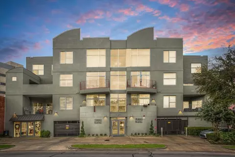 3333 Darcy St #2102, Fort Worth, TX 76107