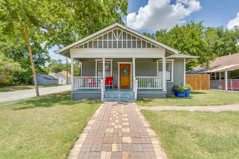 1126 Hawthorne Ave, Fort Worth, TX 76110