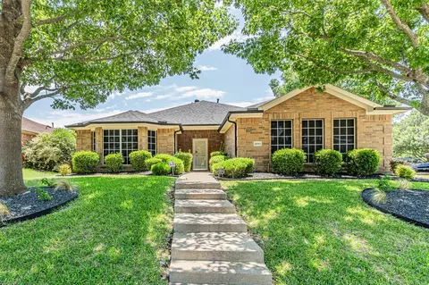 2851 Tractor Trl, Rockwall, TX 75032