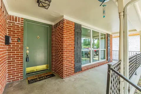 3520 Loganwood Dr, Dallas, TX 75227