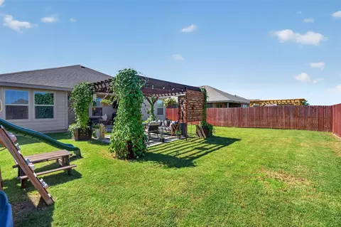 717 Durango Ln, Cleburne, TX 76033 photo 16