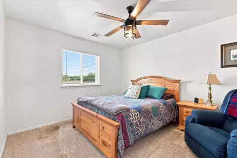 Bedroom - 11555 Plainview Rd, Krum, TX 76249 photo 3 of 4