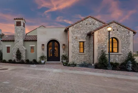 36 Cardona Dr, Westlake, TX 76262