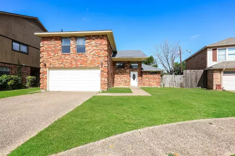 1107 Carrington Ct, Irving, TX 75060