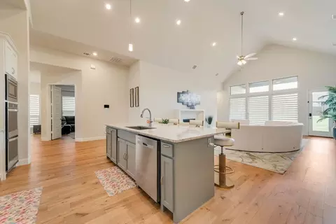 1007 Devonshire Dr S, Forney, TX 75126 photo 11
