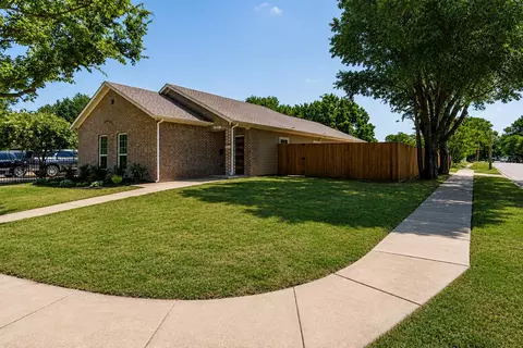 3402 Crossman Ave, Dallas, TX 75212