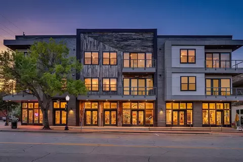 1455 W Magnolia Ave #203, Fort Worth, TX 76104
