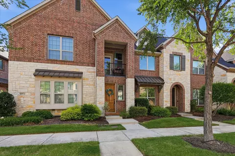 4671 Dozier Rd # B, Carrollton, TX 75010