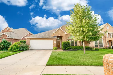 3924 Appleton Ln, Flower Mound, TX 75022
