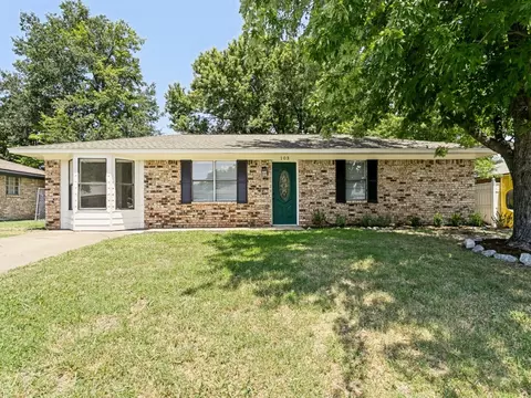103 Southmanor Ct, Sanger, TX 76266