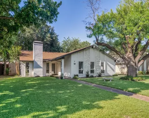 1902 Richland Dr, Richardson, TX 75081
