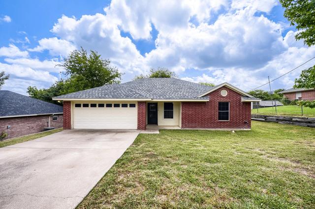 1004 Tremont St, Weatherford, TX 76086