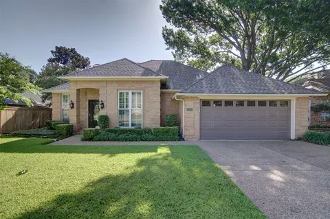 4925 Courtside Dr, Fort Worth, TX 76133