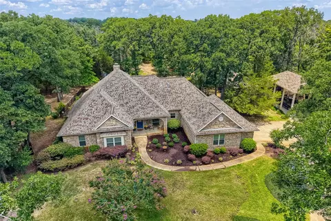 1573 Oak Bend Dr, Kaufman, TX 75142