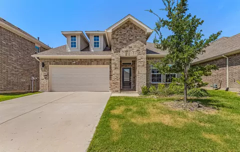 736 Carmen St, Forney, TX 75126