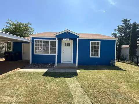 3221 Schieffer Ave, Fort Worth, TX 76110