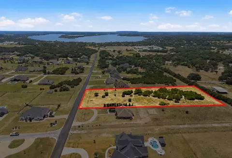 7076 Heathington Blvd, Granbury, TX 76049