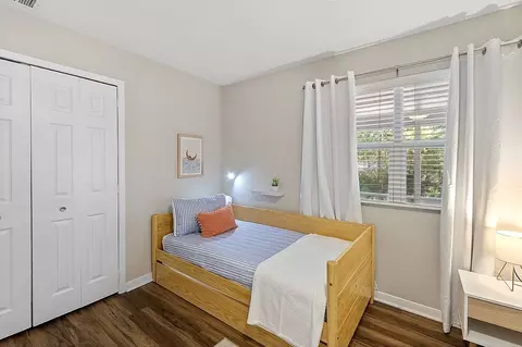 Bedroom - 308 Hickory Dr, Tool, TX 75143 photo 5 of 5