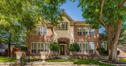 113 Woodland Cv, Coppell, TX 75019