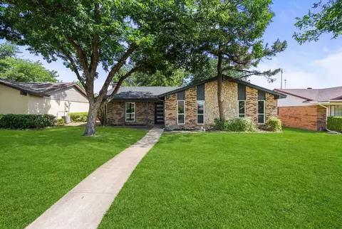 2113 Vail Dr, Garland, TX 75044