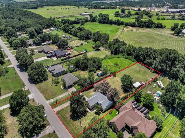 118 Sanchez Creek Ct, Weatherford, TX 76088