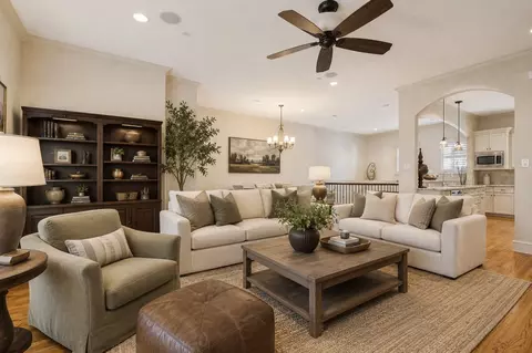 3907 Cole Ave #3, Dallas, TX 75204