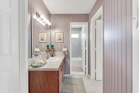 Bath - 8109 Eagle Dr, Rowlett, TX 75088 photo 2 of 2