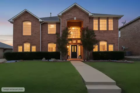 5225 Merced Dr, Fort Worth, TX 76137