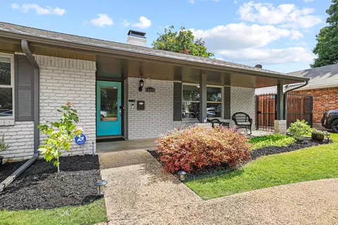10432 Chesterton Dr, Dallas, TX 75238