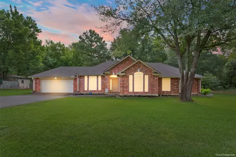 810 Robindale Ln, Fairfield, TX 75840