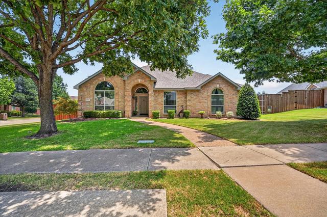 4106 Gulfview Dr, Rowlett, TX 75088