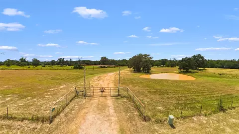 7212 County Road 2761, Buffalo, TX 75831