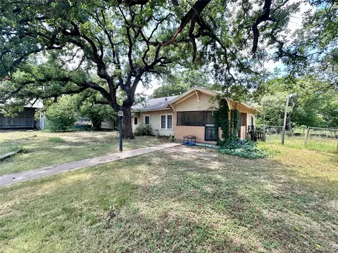 423 Strawn Rd, Ranger, TX 76470