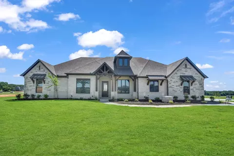 119 Guynell Rdg, Decatur, TX 76234