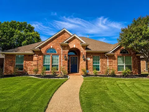 209 Longmeadow Dr, Coppell, TX 75019