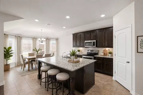 217 Angelina Ct, Azle, TX 76020
