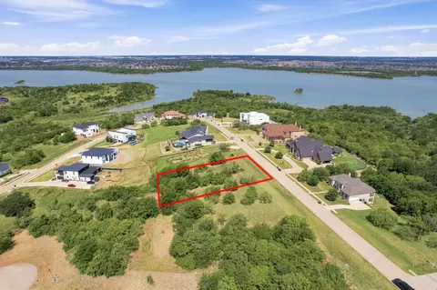 3159 Sanctuary Dr, Cedar Hill, TX 75104