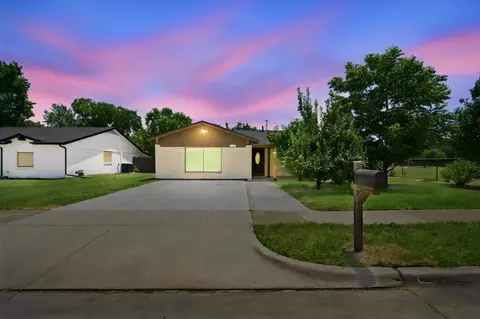 5420 Galway Ln, North Richland Hills, TX 76180