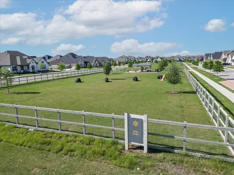 View/Area - 2112 Strolling Way, Argyle, TX 76226 photo 4 of 4