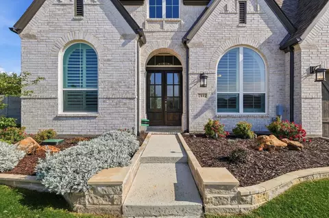 Exterior - 2112 Strolling Way, Argyle, TX 76226 photo 2 of 6